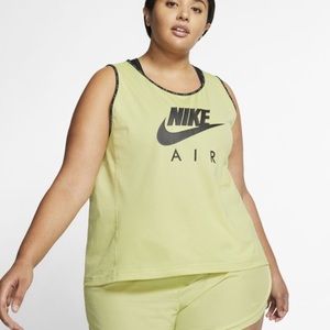 Nike air plus size top